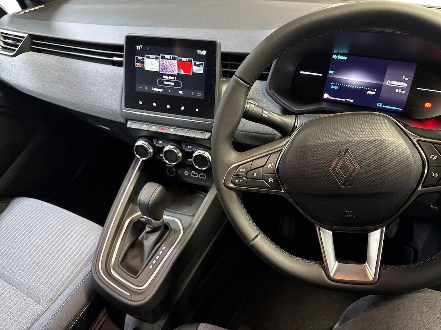 Used Renault Clio 2025 for sale - 77061582: Photo 15