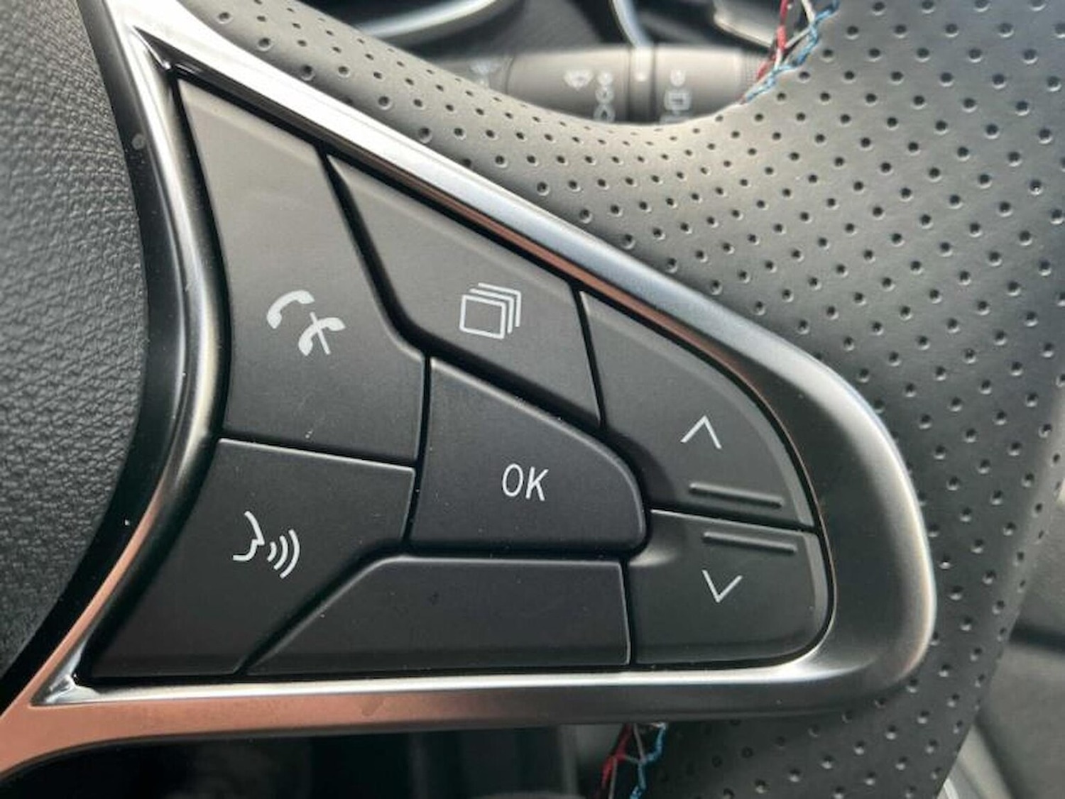 Used Renault Clio 2025 for sale - 77489746: Photo 24