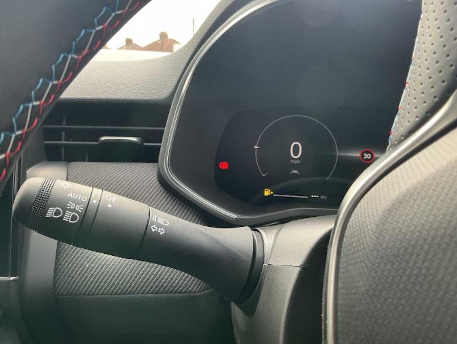 Used Renault Clio 2025 for sale - 77489746: Photo 25