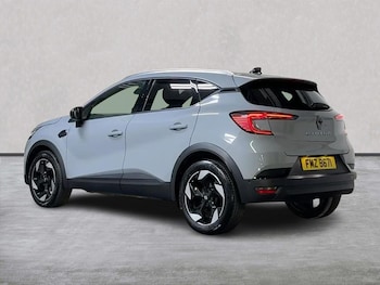 Used Renault Captur 2024 for sale - 77073234: Photo