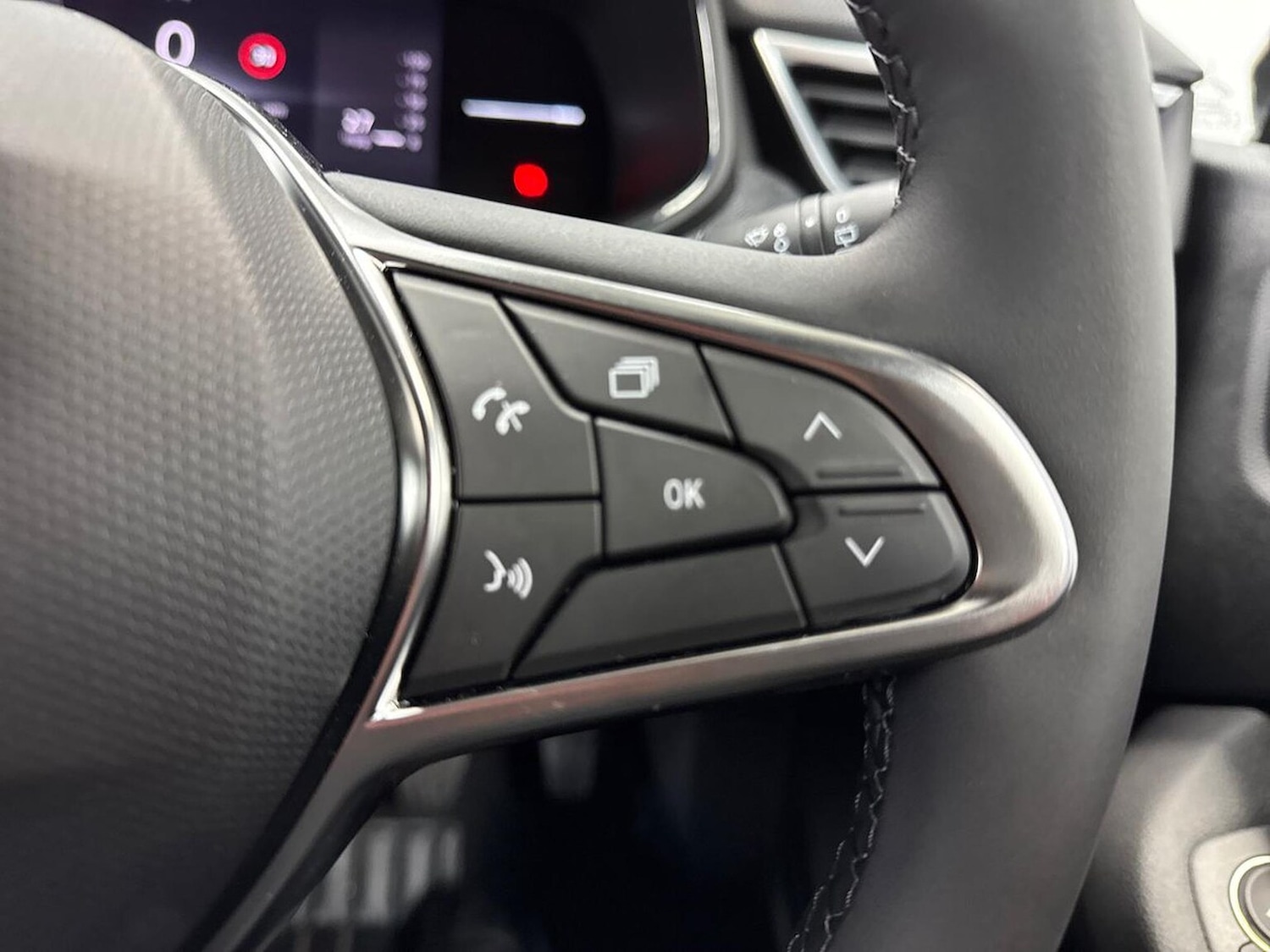 Used Renault Clio 2025 for sale - 77595510: Photo 25