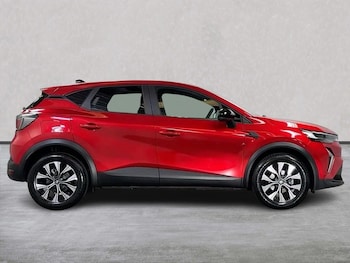 Used Renault Captur 2026 for sale - 78921004: Photo