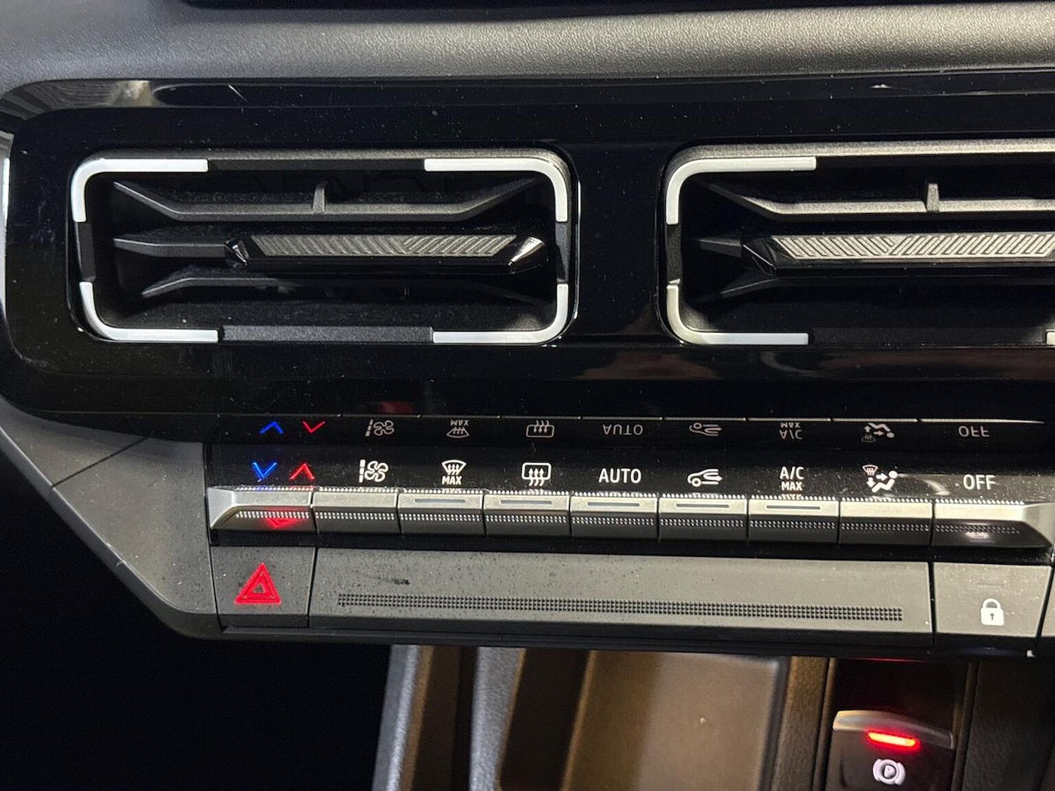 Used Renault 5 2025 for sale - 76958754: Photo 22