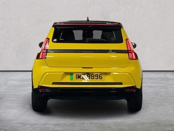 Used Renault 5 2025 for sale - 76958754: Photo