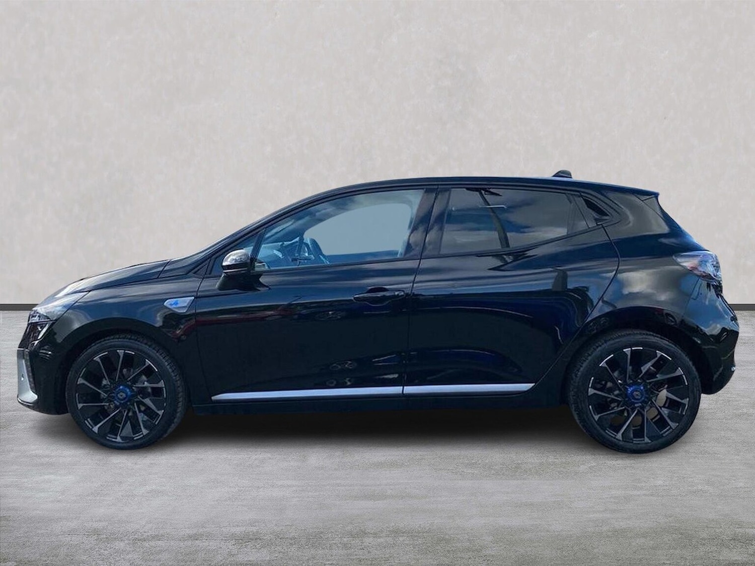 Used Renault Clio 2025 for sale - 76149533: Photo 19