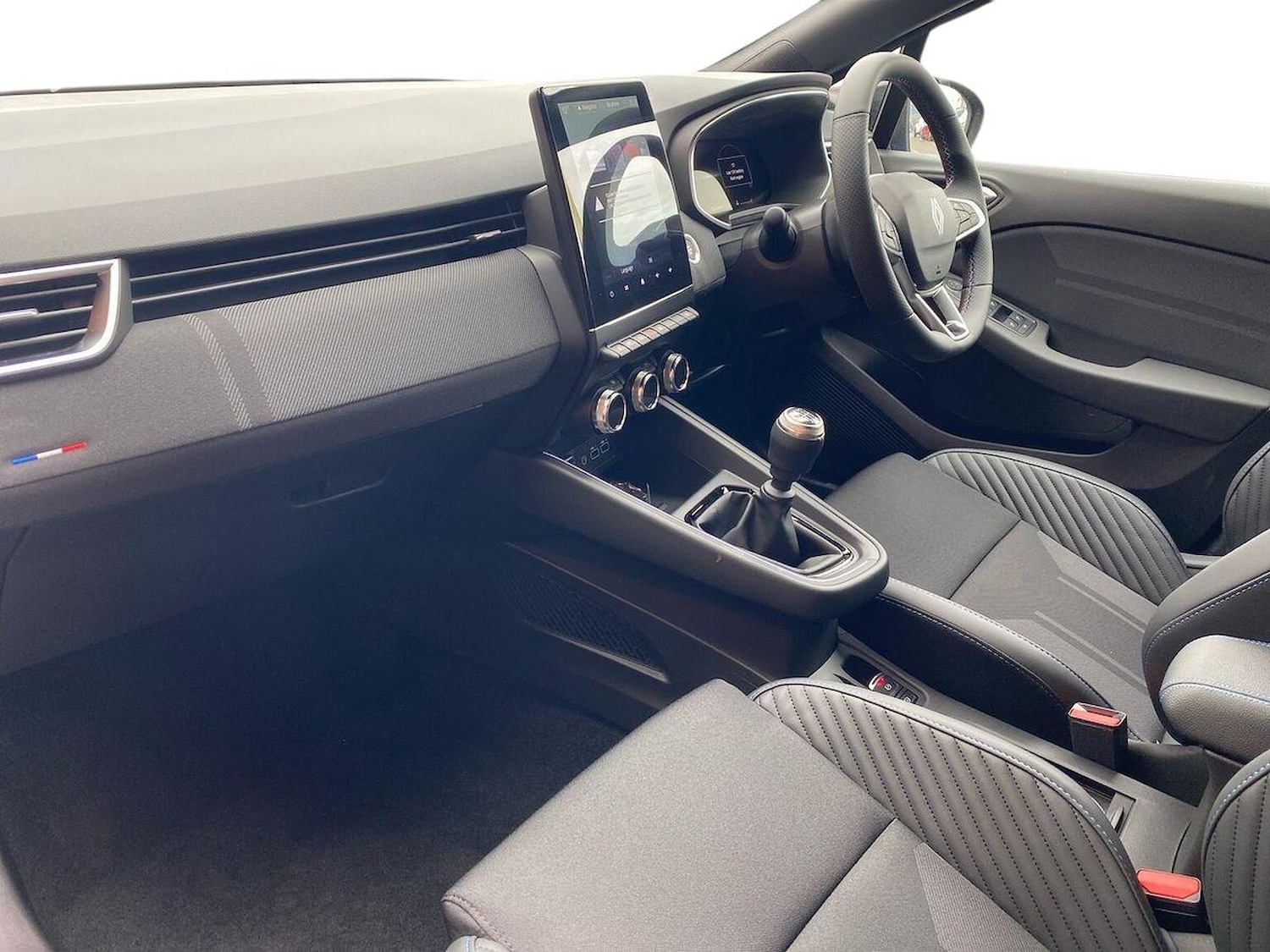 Used Renault Clio 2025 for sale - 76149533: Photo 7