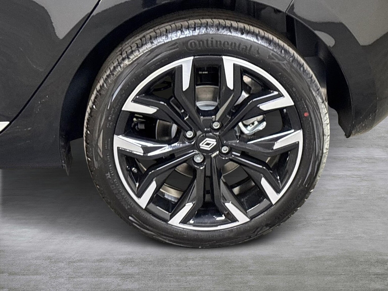 Used Renault Clio 2025 for sale - 76837165: Photo 6