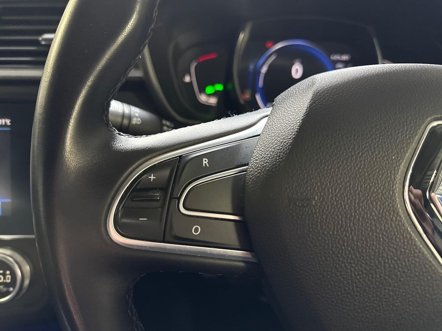 Used Renault Kadjar 2020 for sale - 76945938: Photo 24