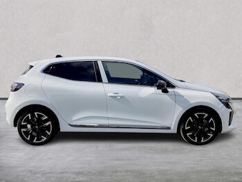Used Renault Clio 2025 for sale - 75491105: Photo