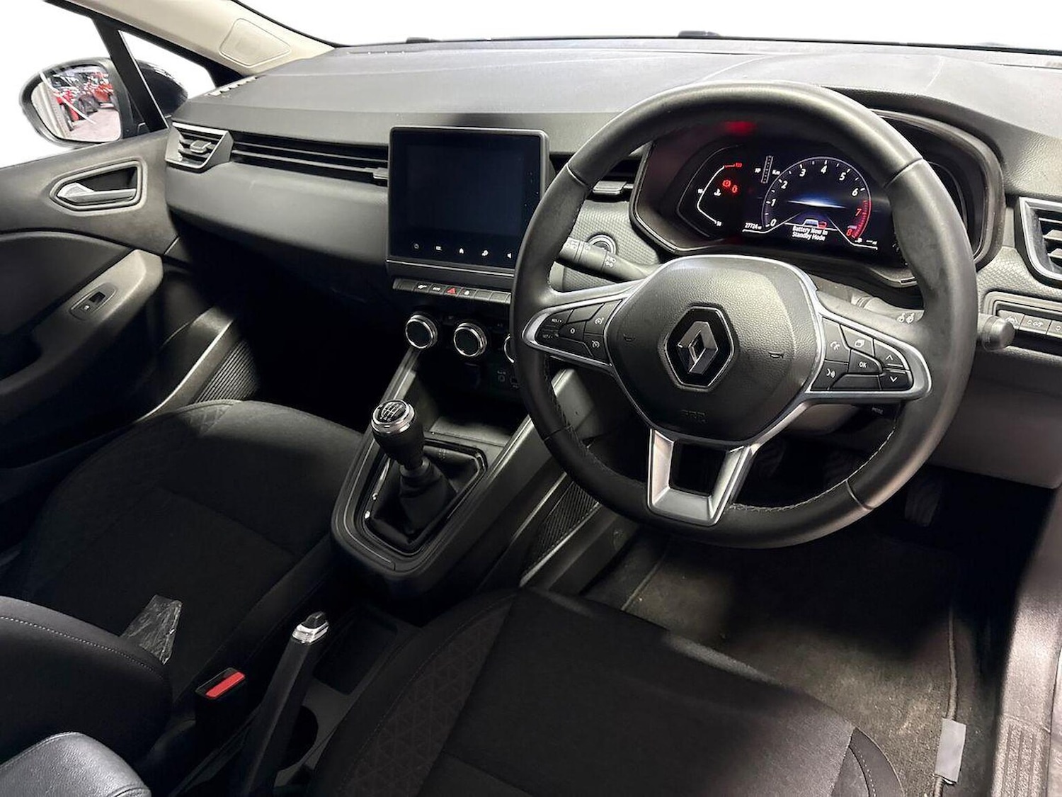 Used Renault Clio 2022 for sale - 77639276: Photo 9