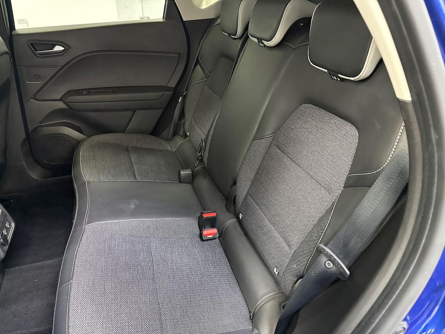 Used Renault Captur 2022 for sale - 77707419: Photo 16