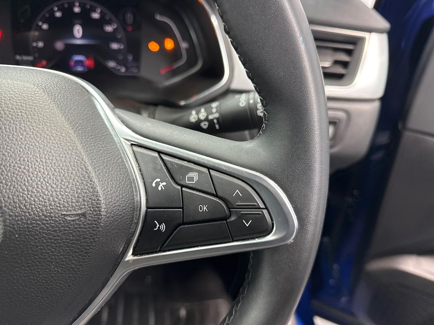 Used Renault Captur 2022 for sale - 77707419: Photo 24