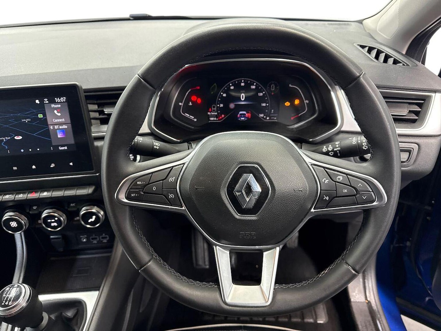 Used Renault Captur 2022 for sale - 77707419: Photo 9