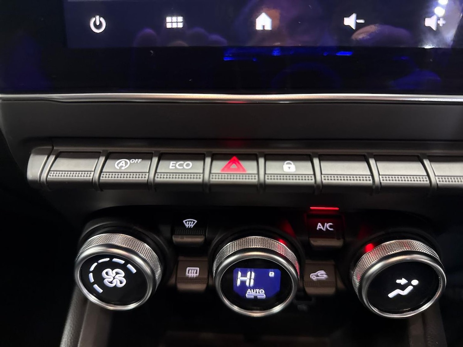 Used Renault Clio 2020 for sale - 76335166: Photo 22