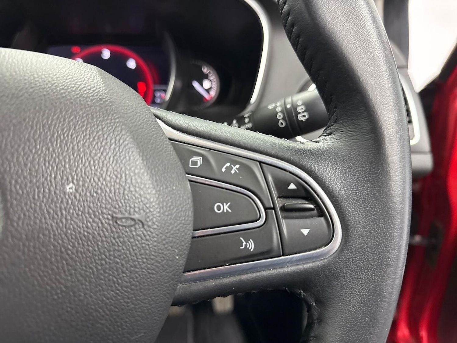 Used Renault Megane 2020 for sale - 77802137: Photo 25