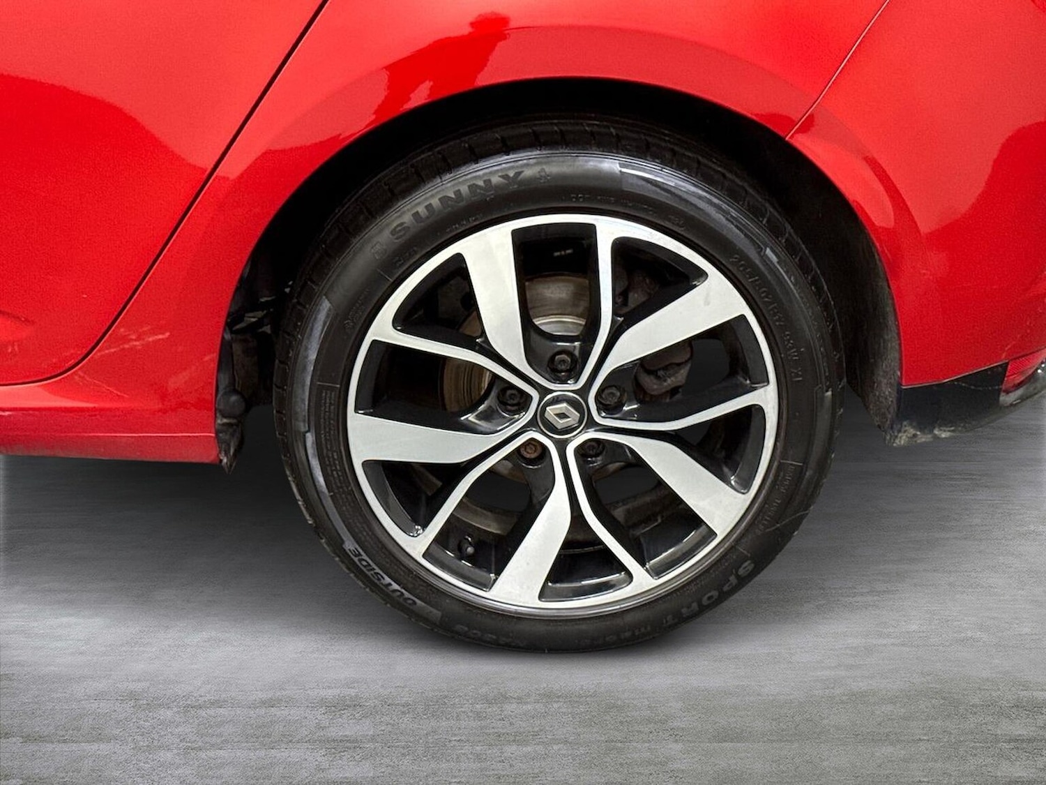 Used Renault Megane 2020 for sale - 77802137: Photo 6