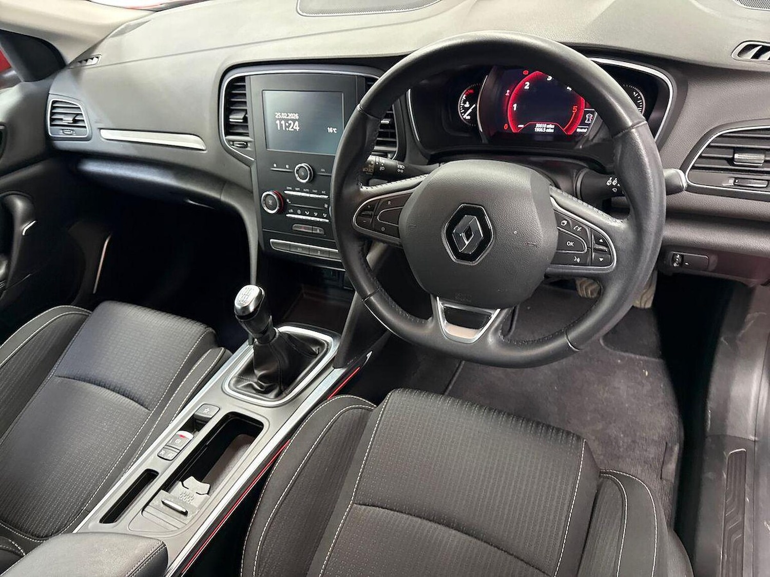 Used Renault Megane 2020 for sale - 77802137: Photo 8