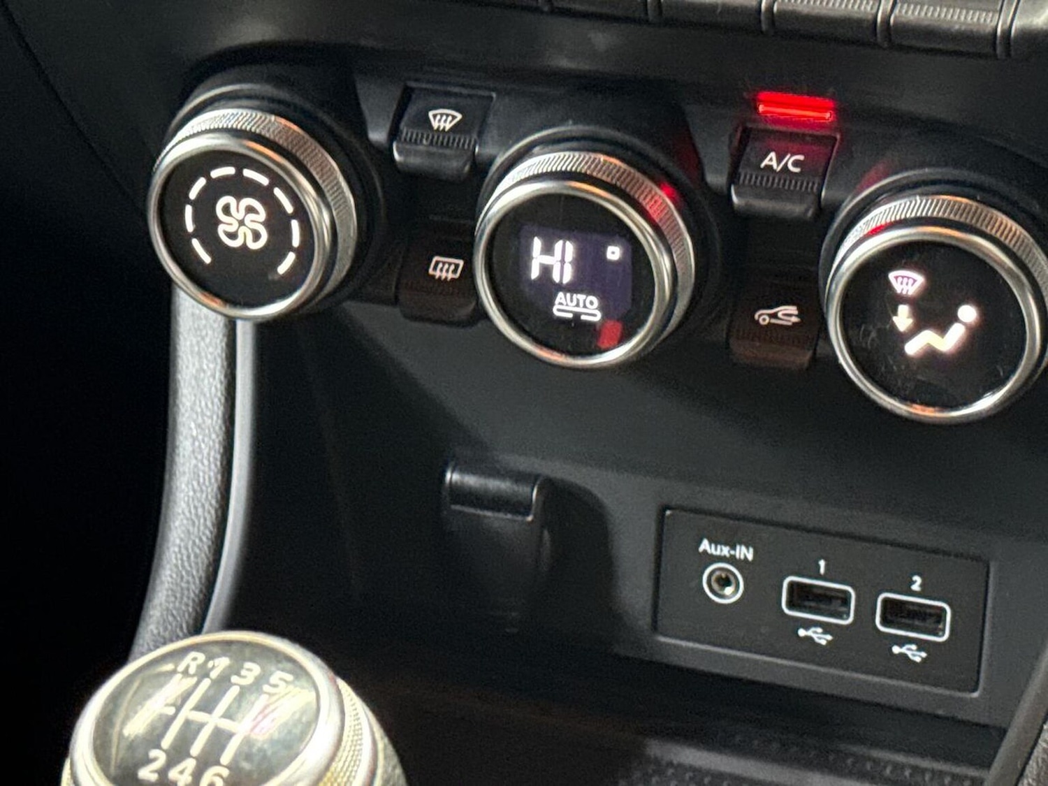 Used Renault Captur 2022 for sale - 78144505: Photo 12