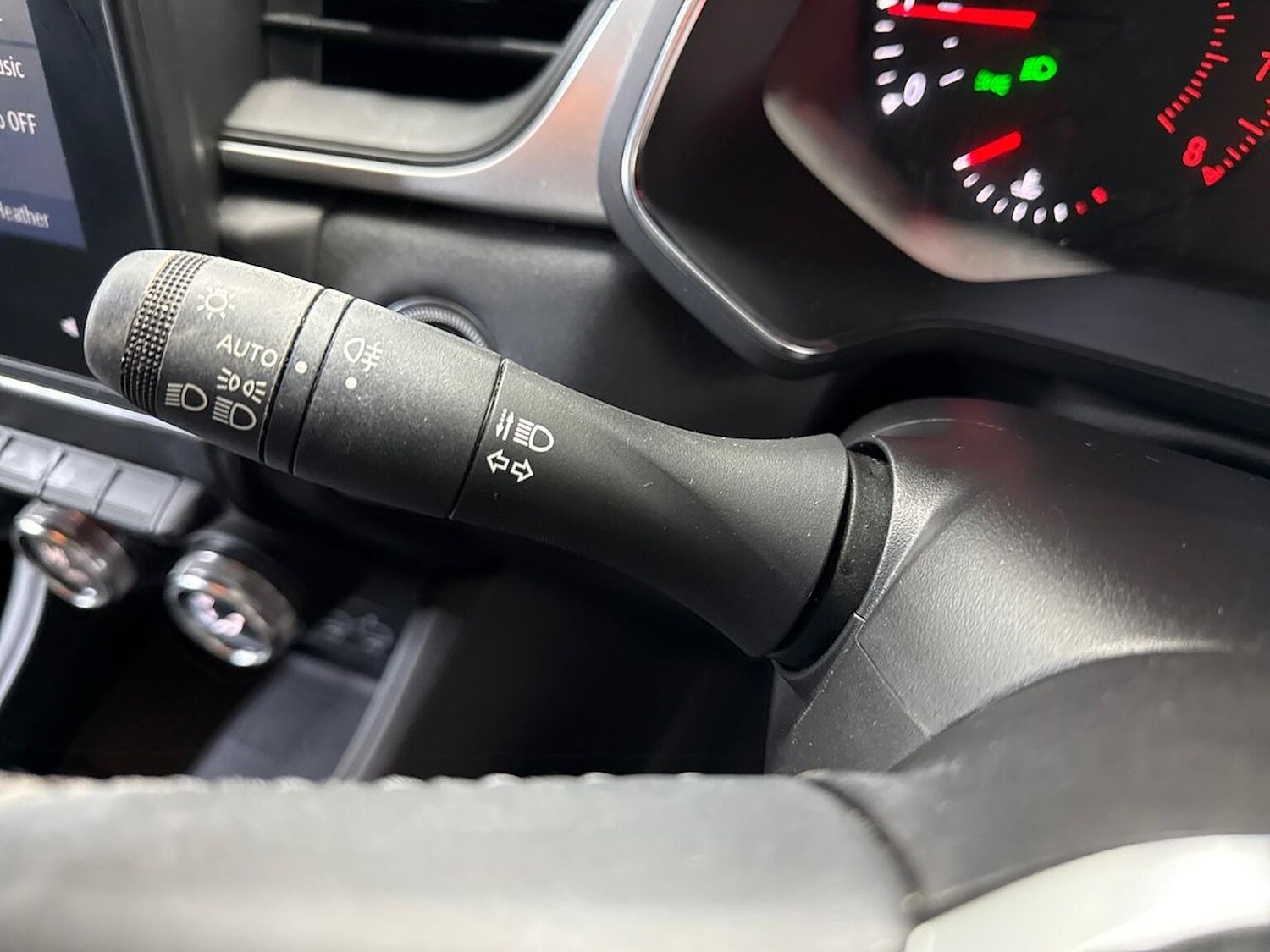 Used Renault Captur 2022 for sale - 78144505: Photo 27