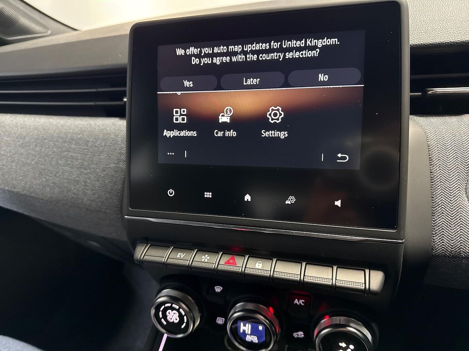 Used Renault Clio 2025 for sale - 77489728: Photo 23