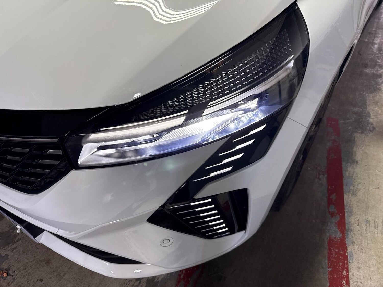 Used Renault Clio 2025 for sale - 77489728: Photo 29