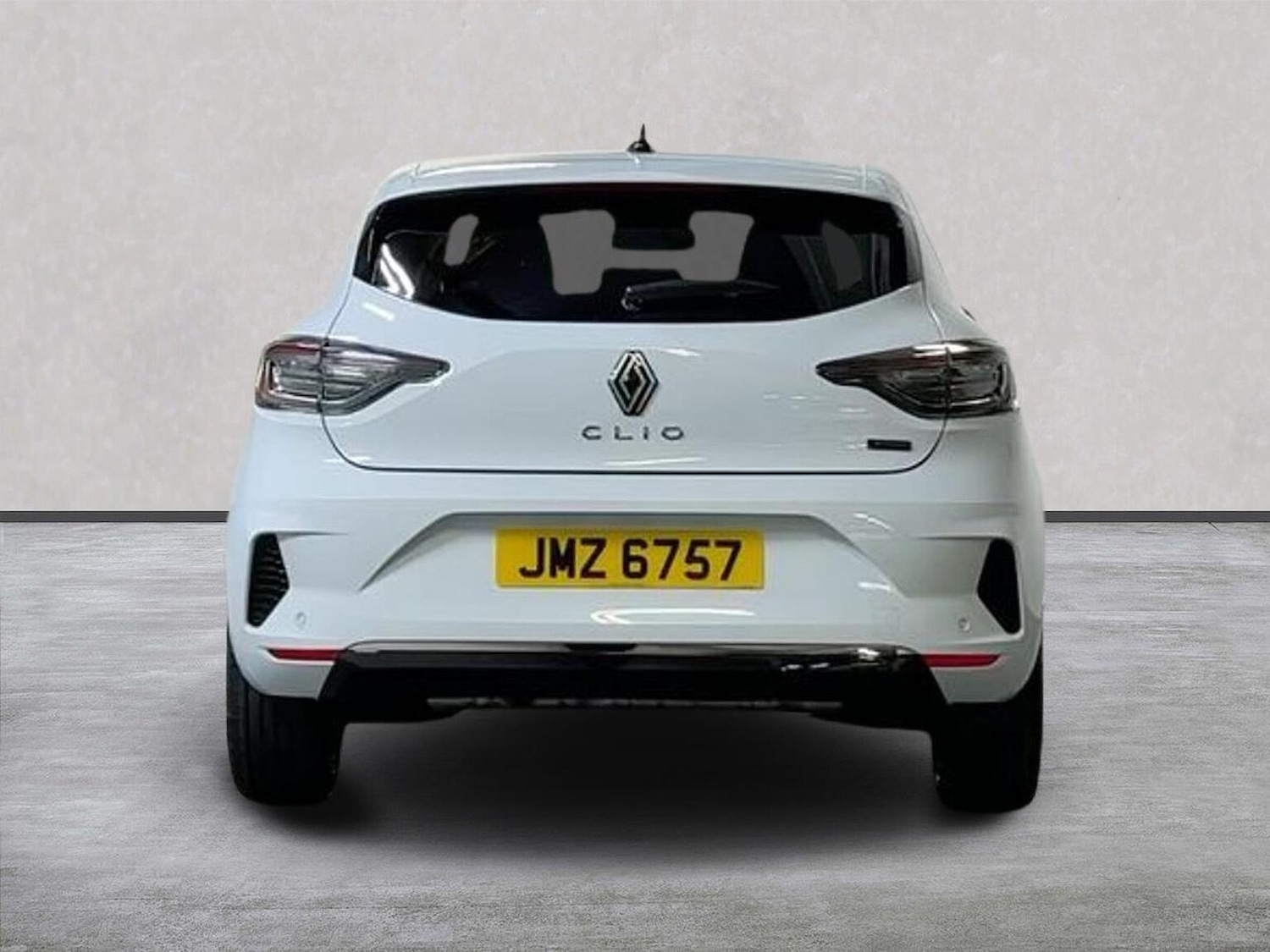 Used Renault Clio 2025 for sale - 77489728: Photo 4