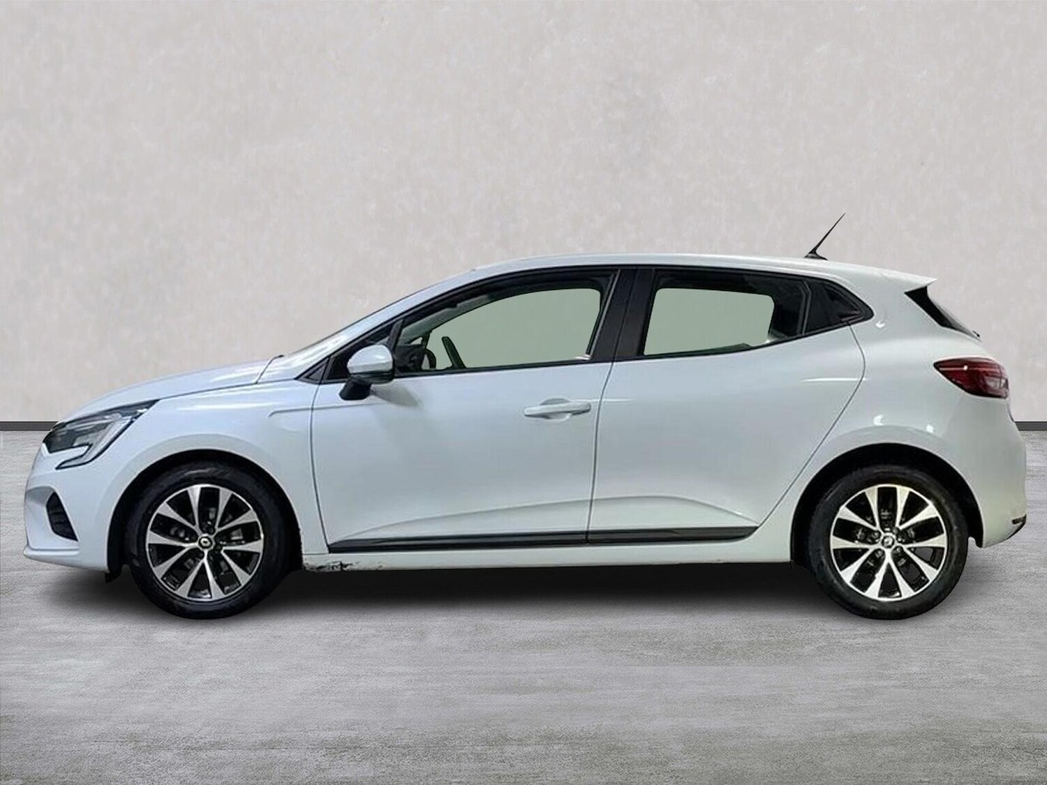 Used Renault Clio 2022 for sale - 76777270: Photo 19