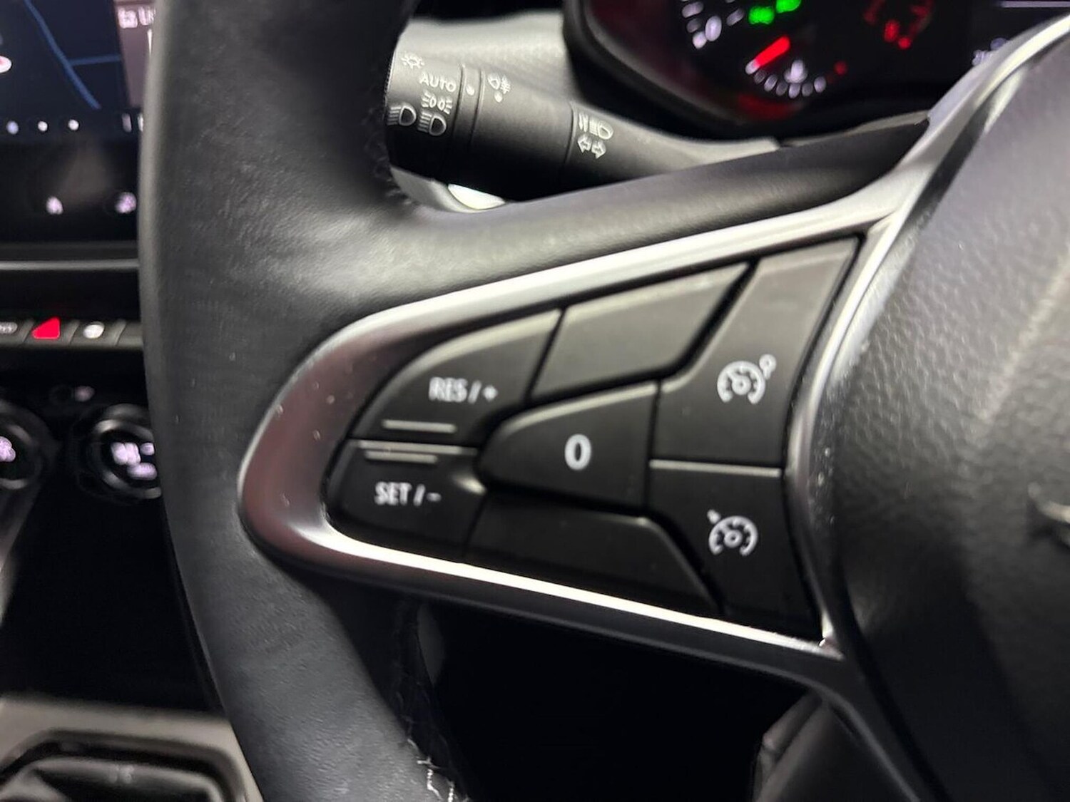 Used Renault Clio 2022 for sale - 76777270: Photo 24