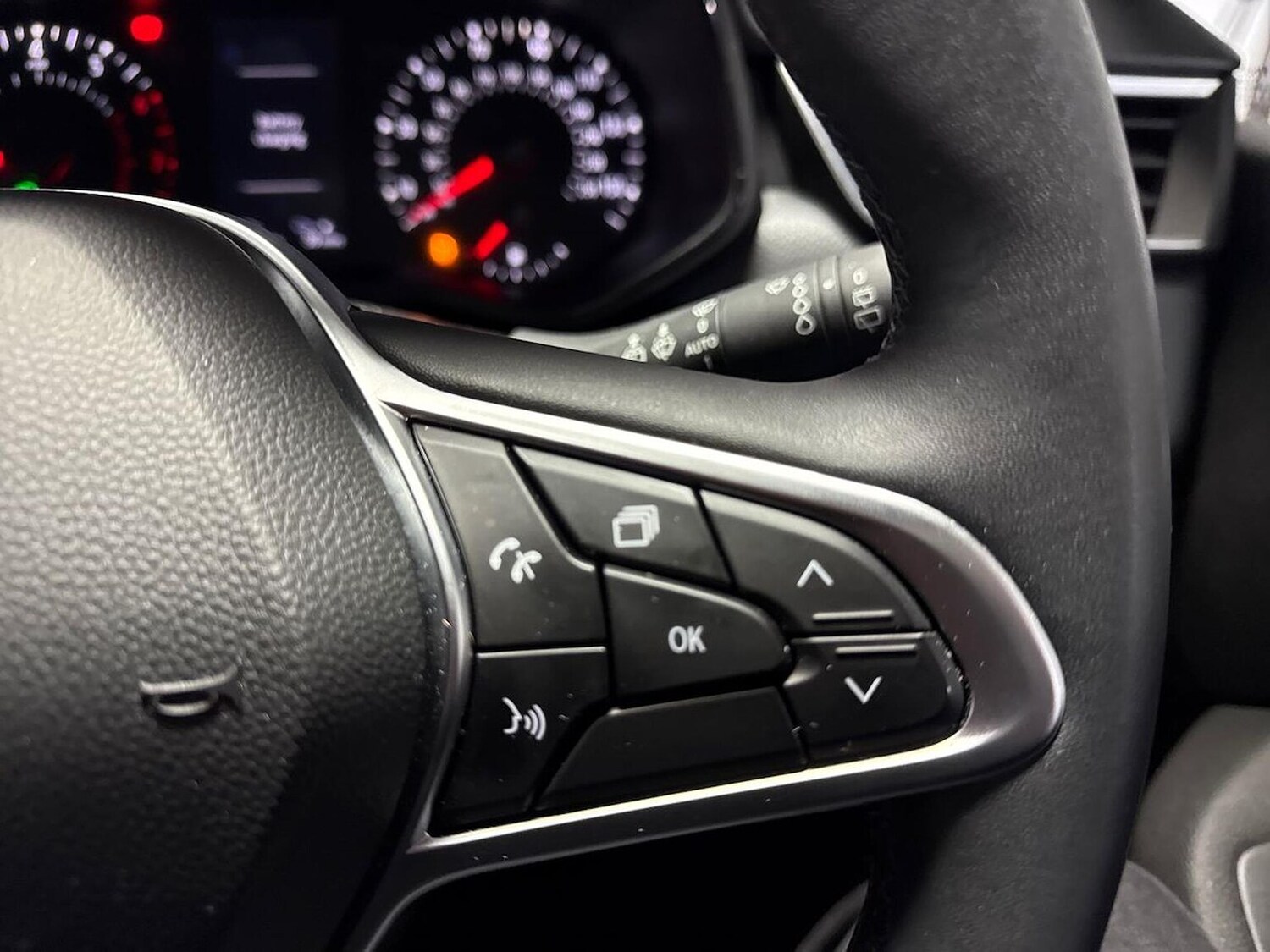 Used Renault Clio 2022 for sale - 76777270: Photo 25