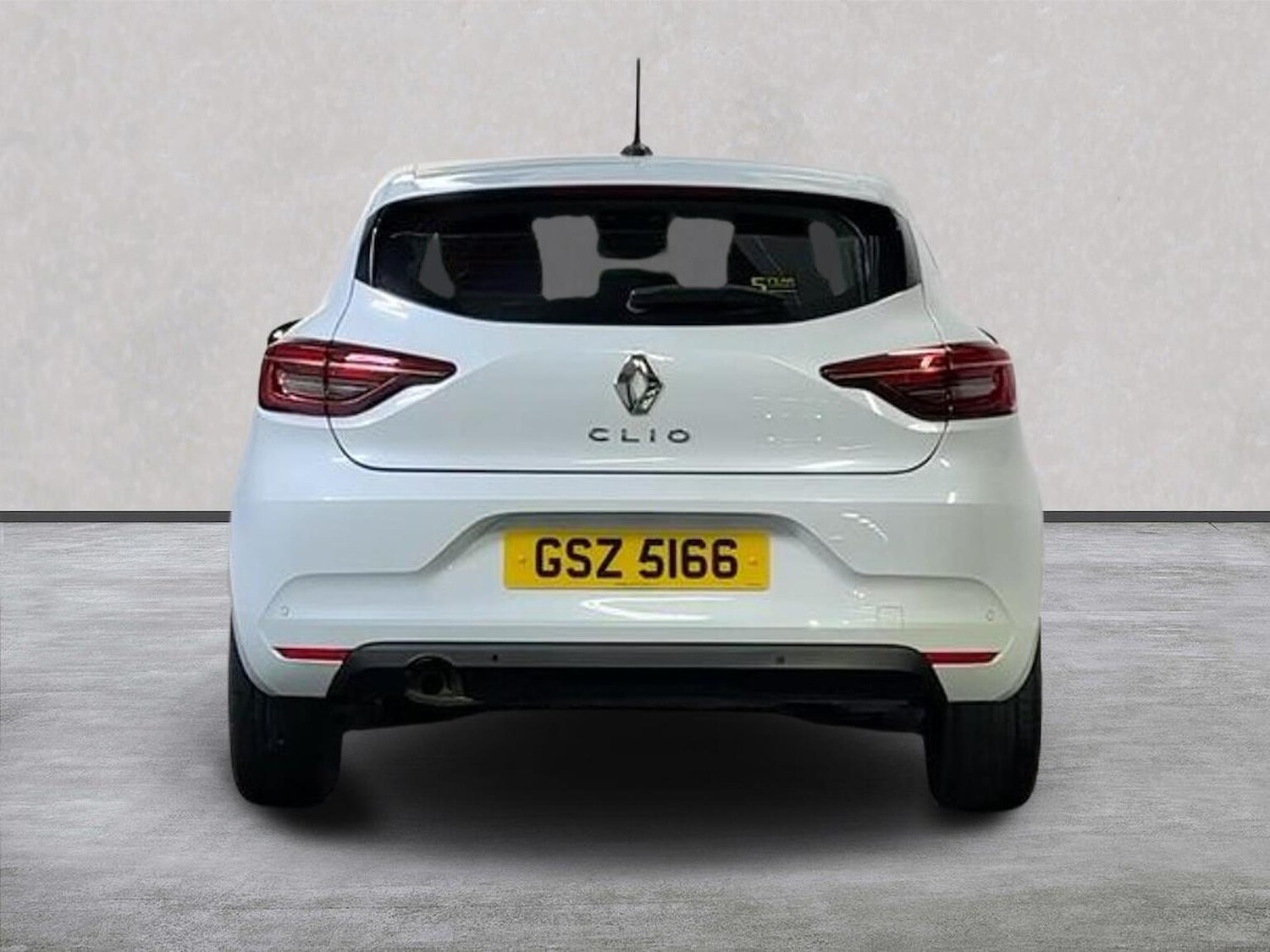 Used Renault Clio 2022 for sale - 76777270: Photo 4