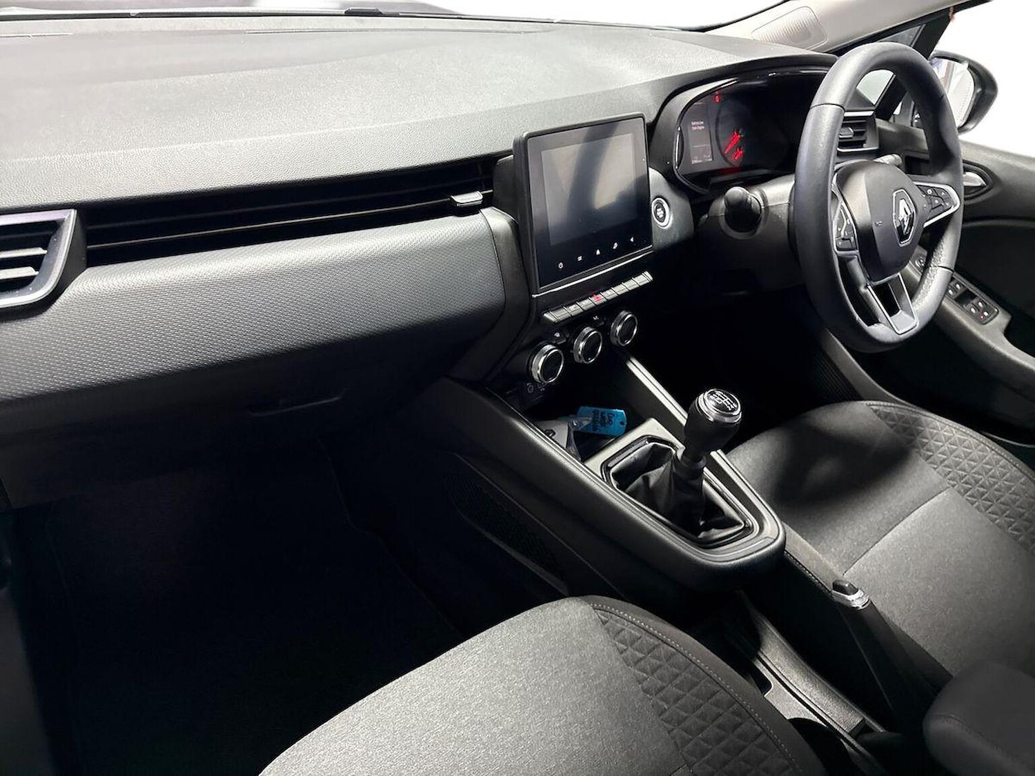 Used Renault Clio 2022 for sale - 76777270: Photo 7