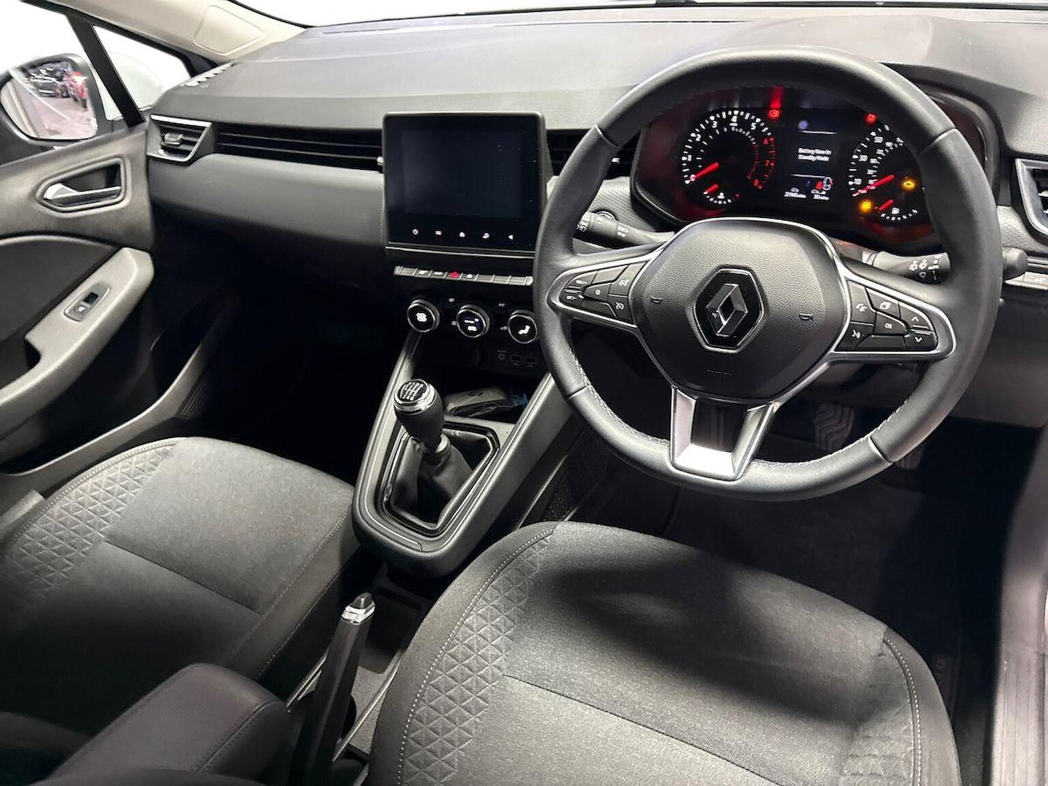 Used Renault Clio 2022 for sale - 76777270: Photo 8