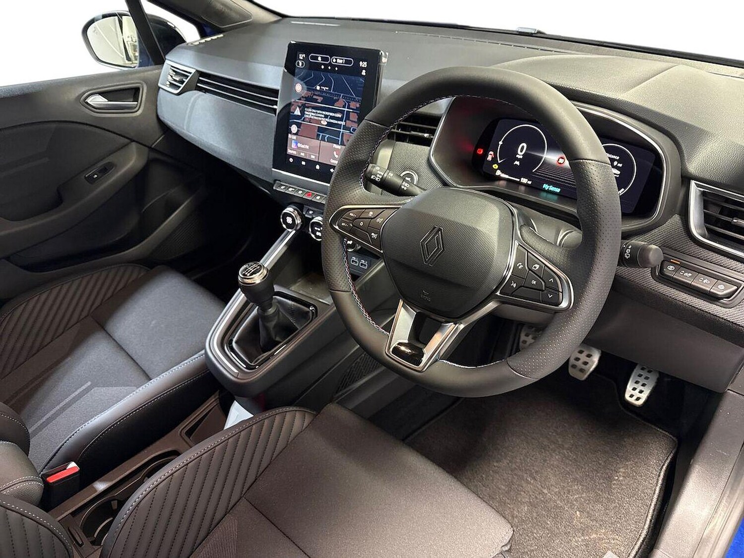 Used Renault Clio 2025 for sale - 77489740: Photo 9