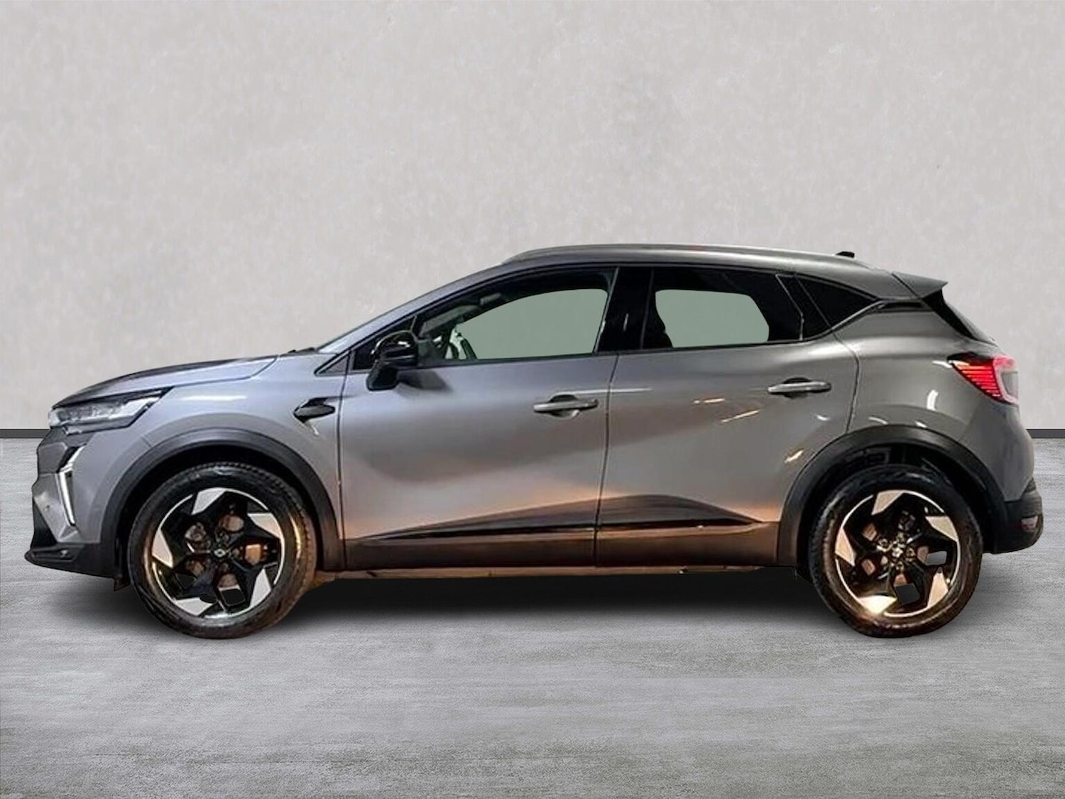 Used Renault Captur 2024 for sale - 77056836: Photo 19