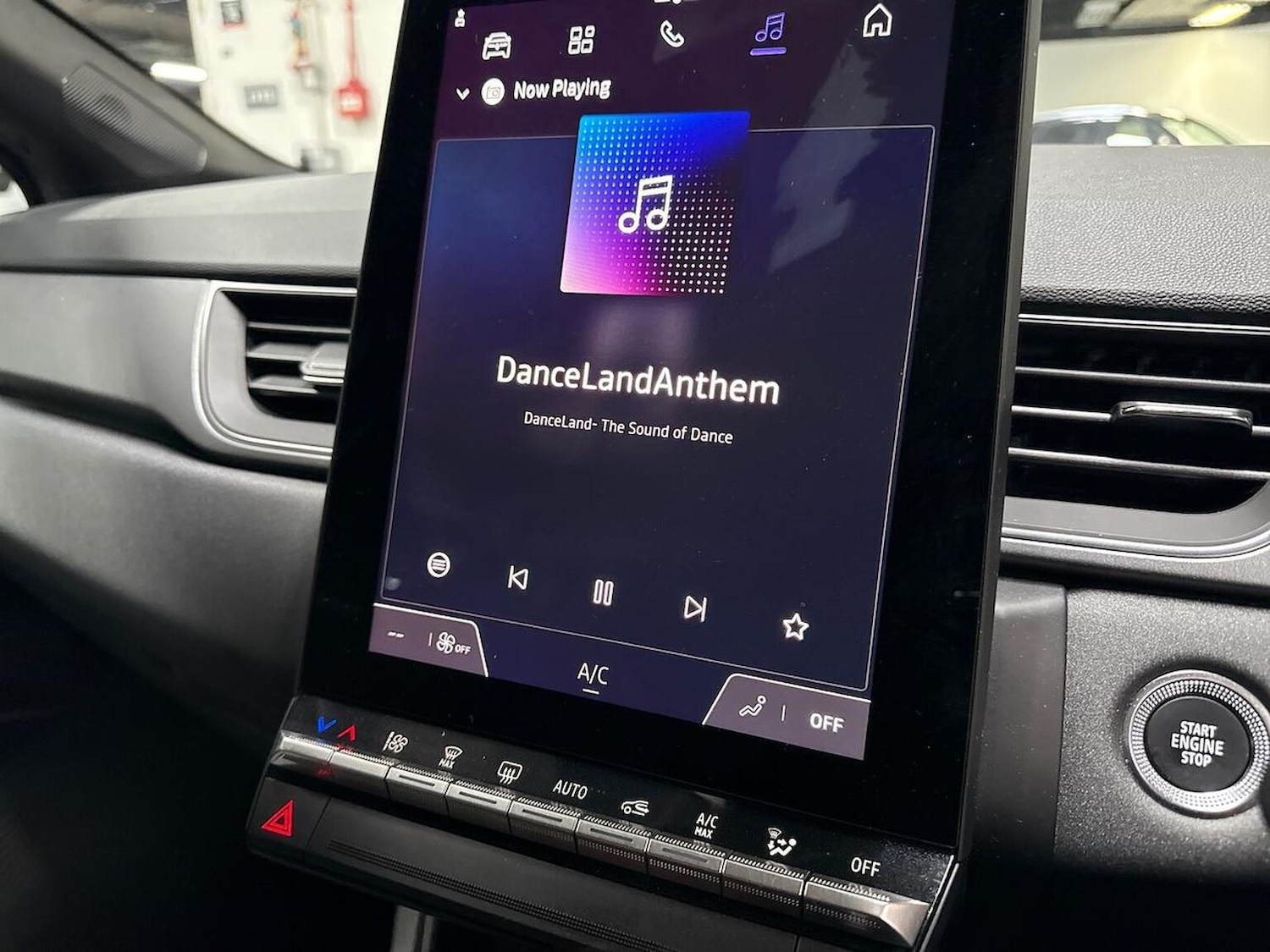 Used Renault Captur 2024 for sale - 77056836: Photo 23