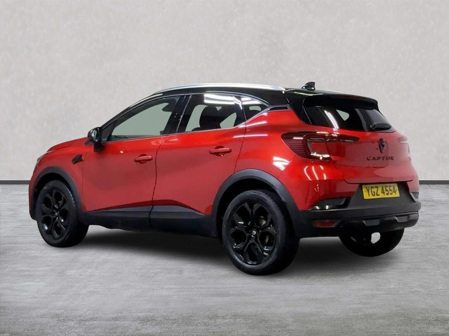 Used Renault Captur 2022 for sale - 77034605: Photo 2