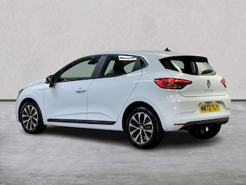 Used Renault Clio 2023 for sale - 79216502: Photo