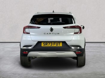Used Renault Captur 2024 for sale - 79503935: Photo