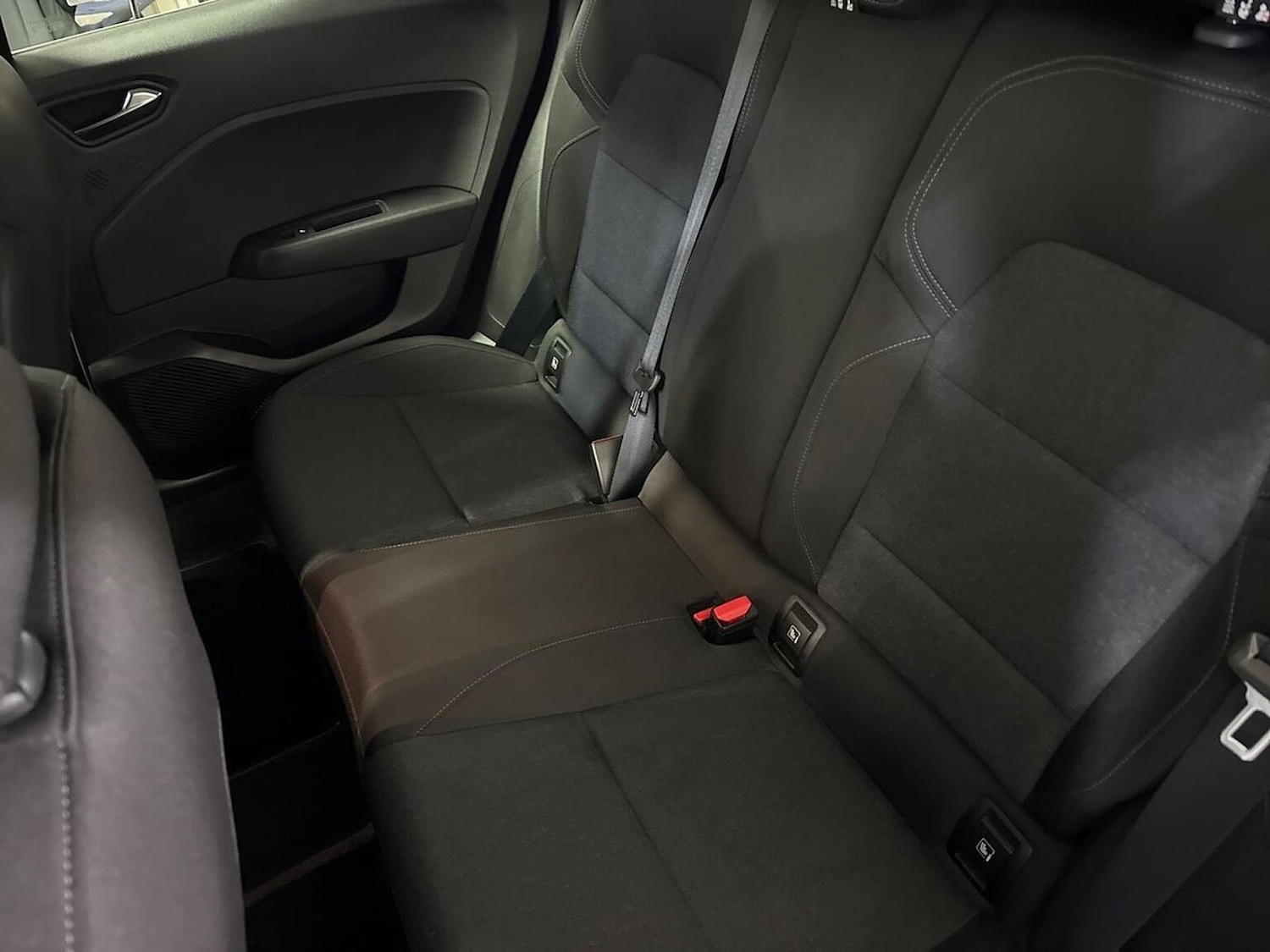 Used Renault Clio 2022 for sale - 76436533: Photo 16