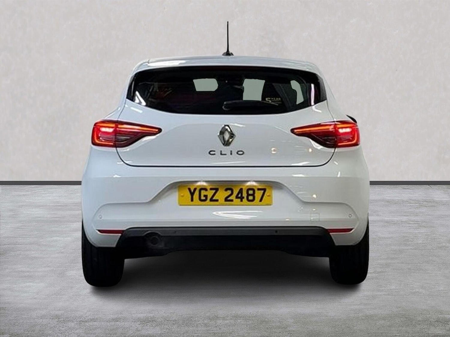 Used Renault Clio 2022 for sale - 76436533: Photo 18