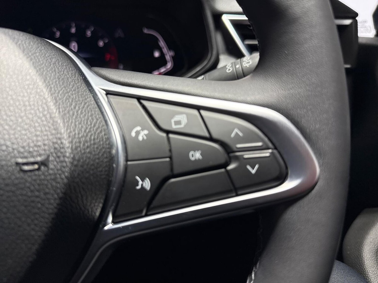 Used Renault Clio 2022 for sale - 76436533: Photo 24