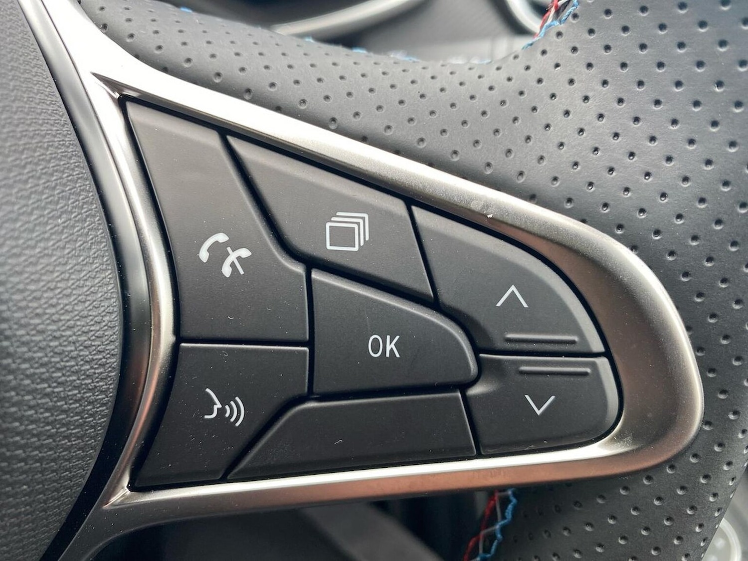 Used Renault Clio 2025 for sale - 76134239: Photo 26