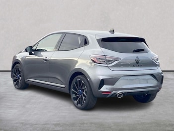 Used Renault Clio 2025 for sale - 76134239: Photo 2