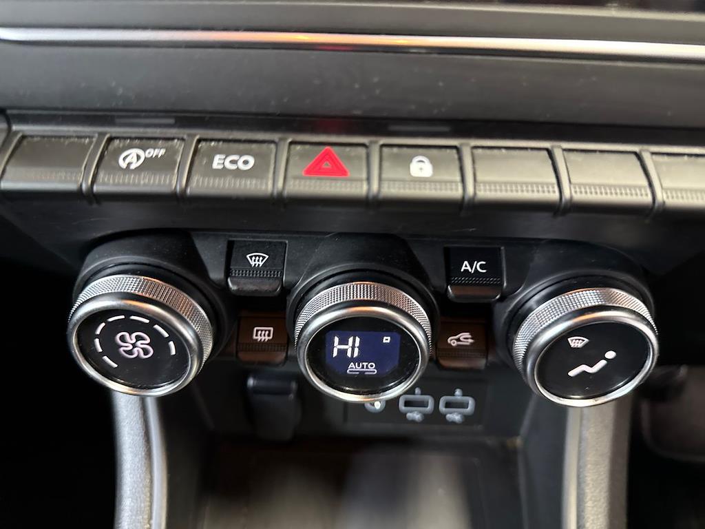 Used Renault Captur 2022 for sale - 76490665: Photo 22