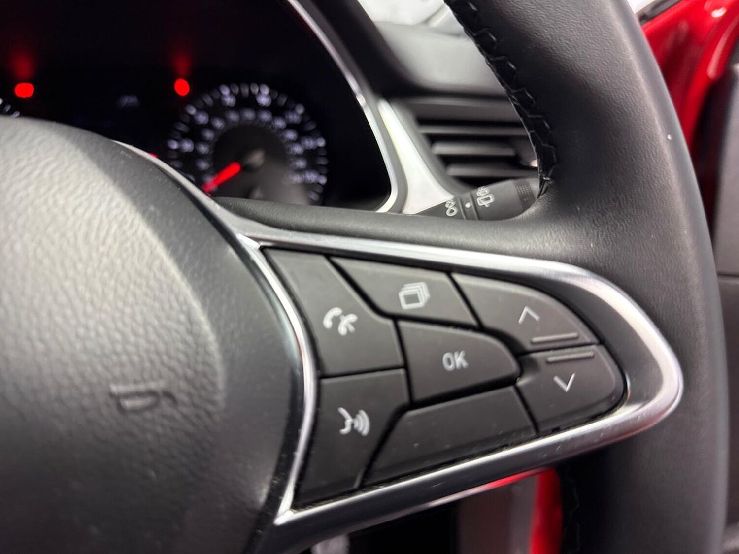 Used Renault Captur 2022 for sale - 76490665: Photo 25