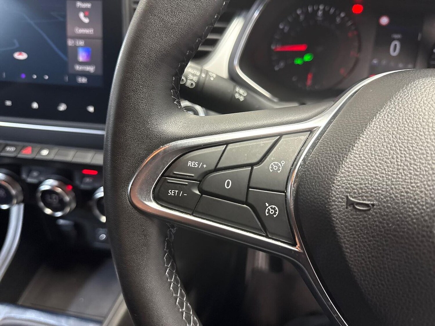 Used Renault Captur 2020 for sale - 76005796: Photo 25