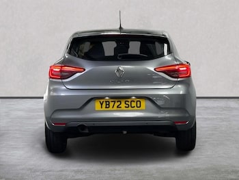 Used Renault Clio 2023 for sale - 79495136: Photo
