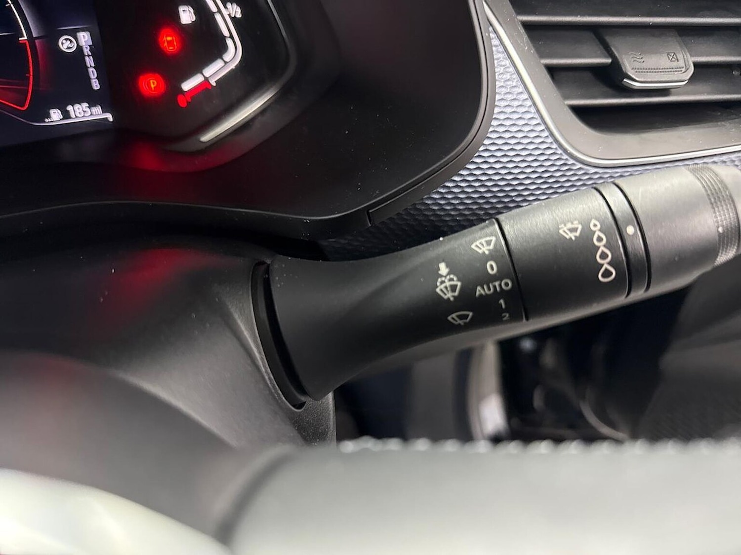 Used Renault Arkana 2023 for sale - 78218102: Photo 28