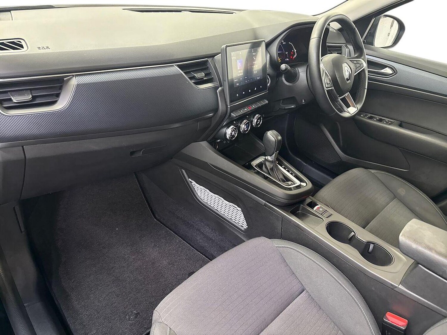 Used Renault Arkana 2023 for sale - 78218102: Photo 9