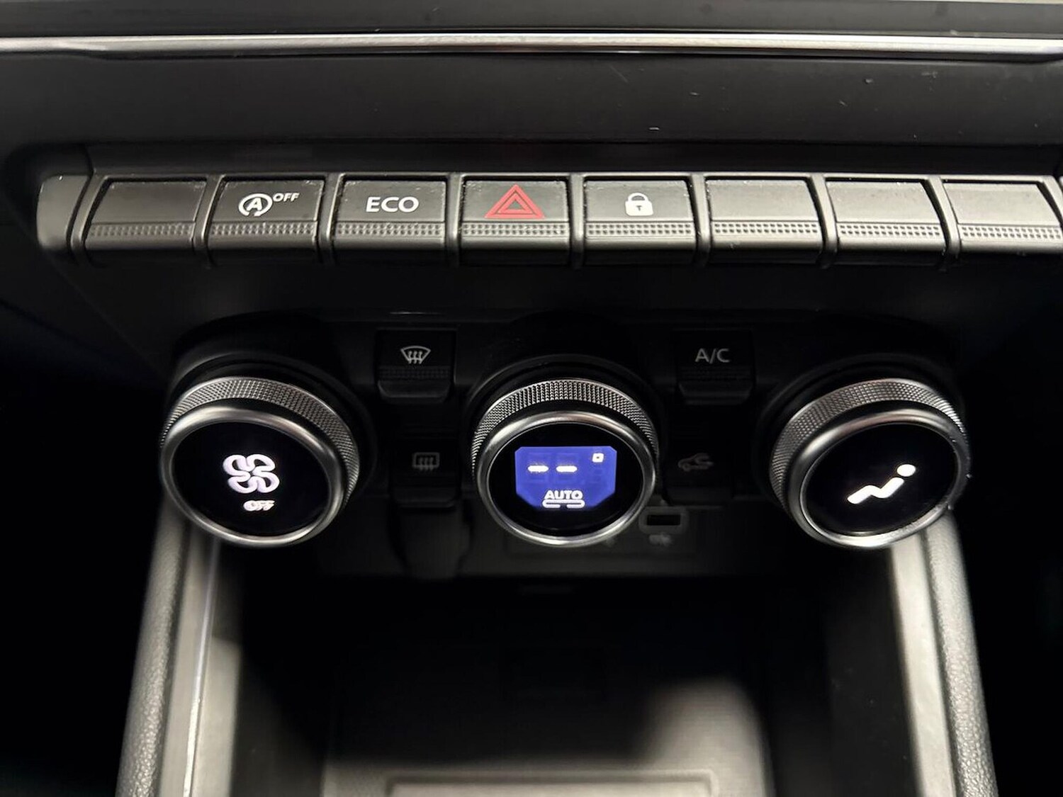 Used Renault Clio 2022 for sale - 78191369: Photo 24